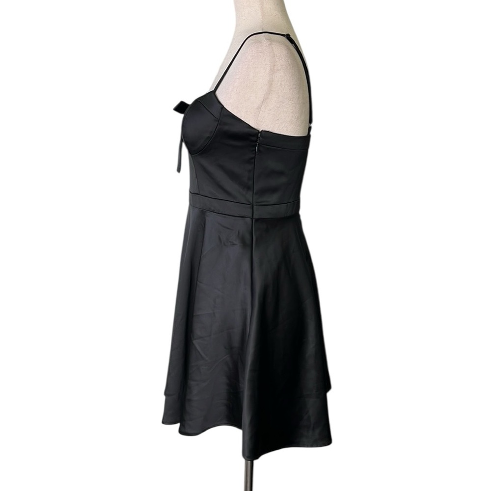 Forever 21 Exclusive Satin Fit and Flare Corset Dress - Picture 8 of 12